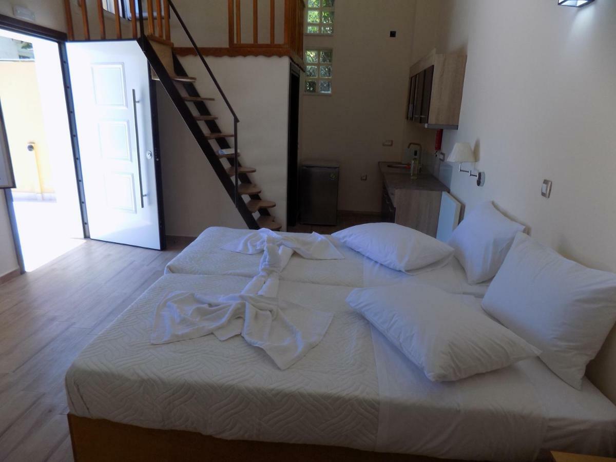 Souvlakis Pool Suites Chania  Zewnętrze zdjęcie